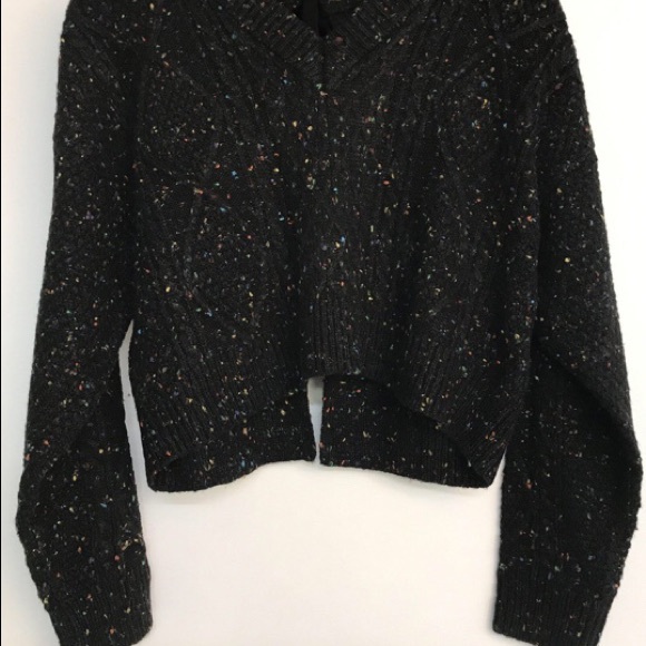 John +Jenn new sweater Sz M - Picture 14 of 15